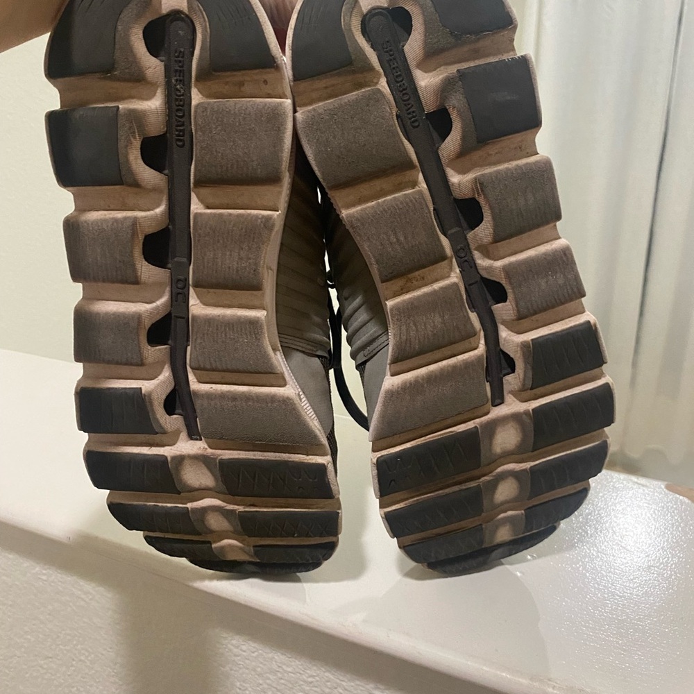 On Running Cloudswift Men's Size 8.5 - image 6